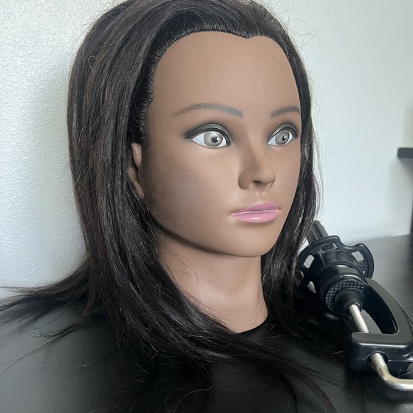 Hairdresser/ hair styling mannequin head - Picture 3 of 4